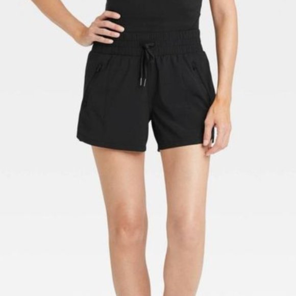 Women's Stretch Woven Mid-Rise Shorts 4" - All in Motion™ Black XXL - Picture 1 of 5